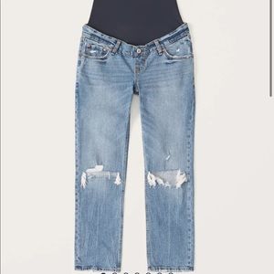 Abercrombie & Fitch Maternity Ankle Straight Jeans in Light Medium Ripped Wash